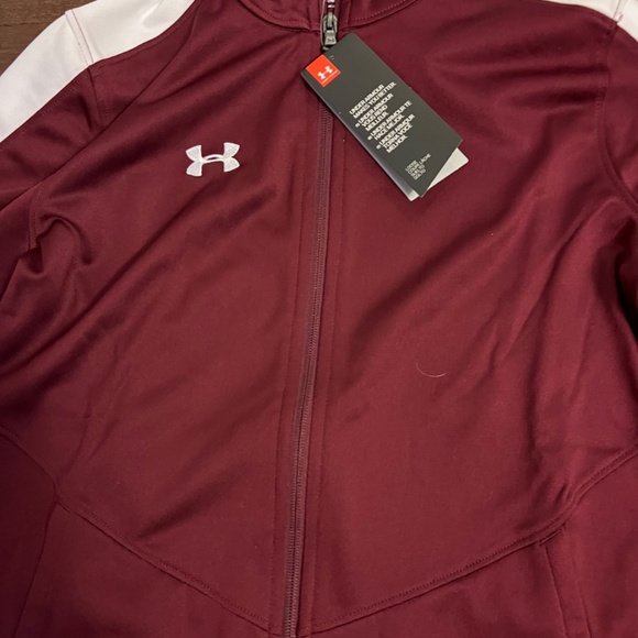 Under Armour zip up jacket - Picture 2 of 2